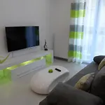Laura Deluxe Apartment